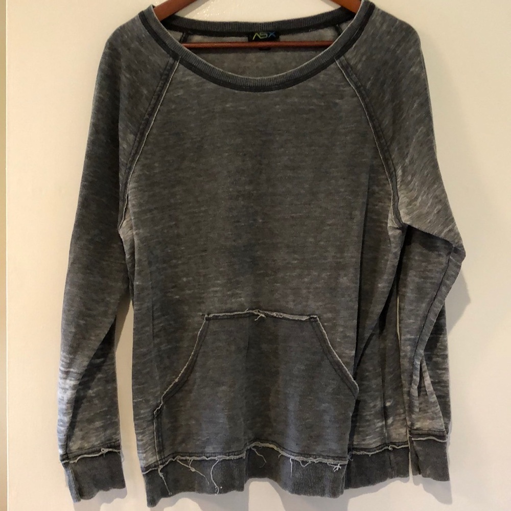 Super comfy lightweight sweatshirt